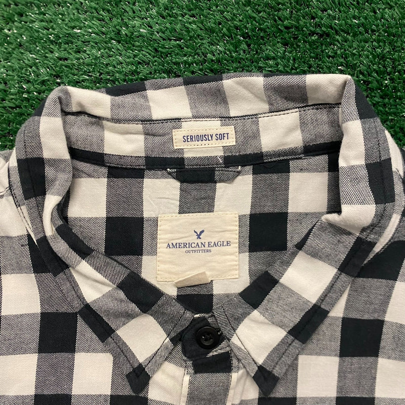 American Eagle Plaid Vintage Button Up Shirt