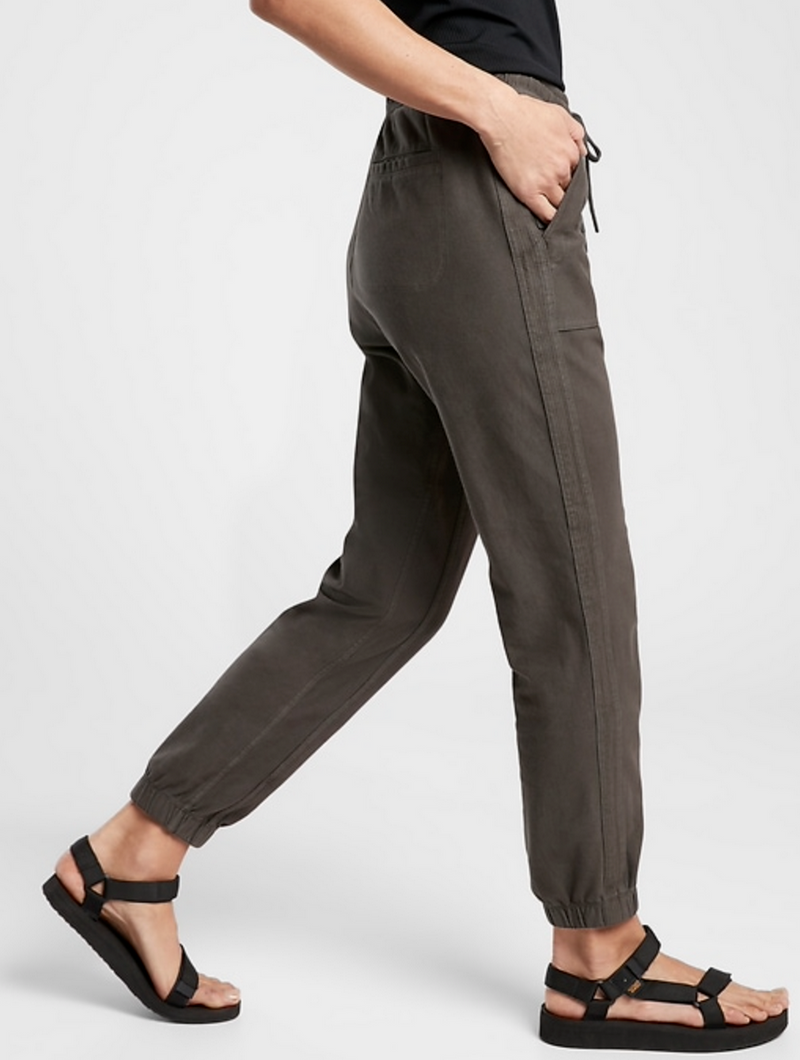 Athleta Cypress Green Elastic Waist Farallon Jogger Pants