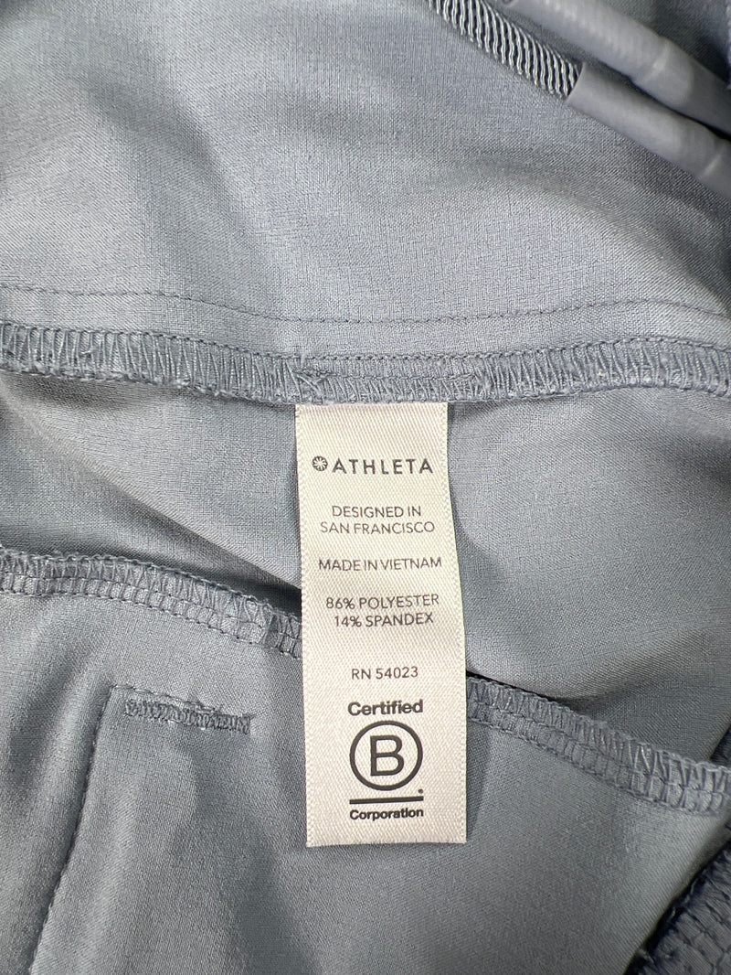 Athleta Women’s Light Blue Go Far Cargo Travel Pants - 8